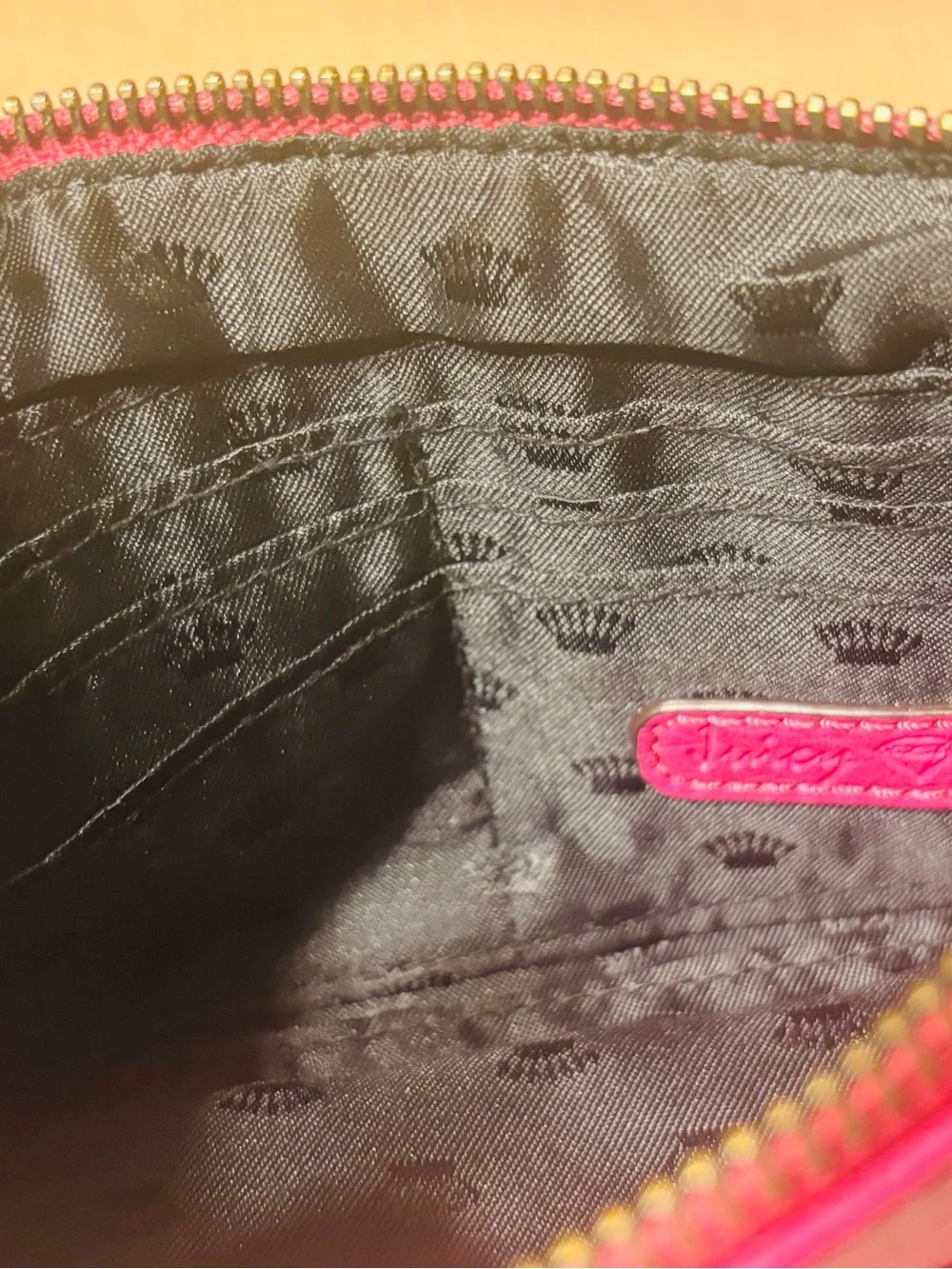Juicy Couture Hot Pink Wristlet with Branded Logo Plate NWOT